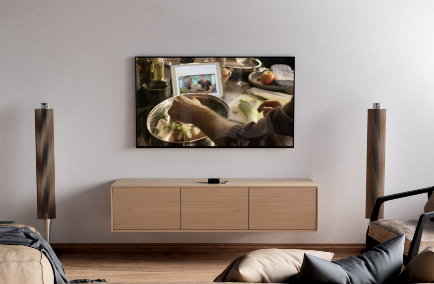 Commercial Mockup TV